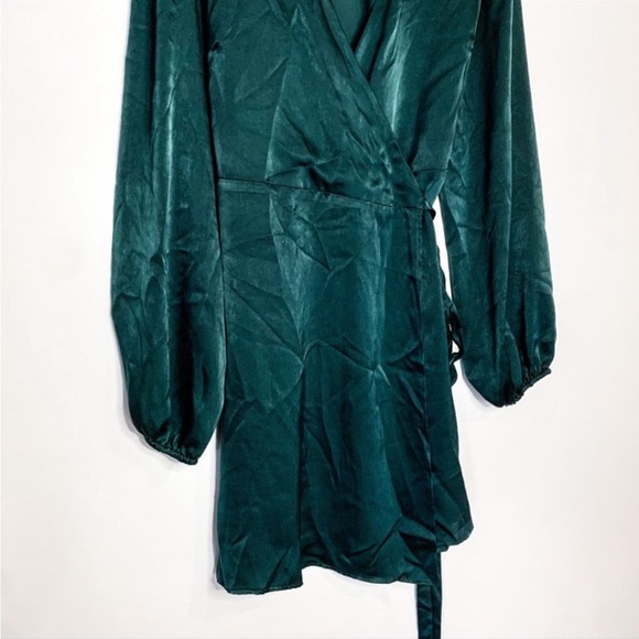 Show Me Your Mumu Nola Teal Long Sleeve Wrap Satin Mini Dress - Picture 2 of 6